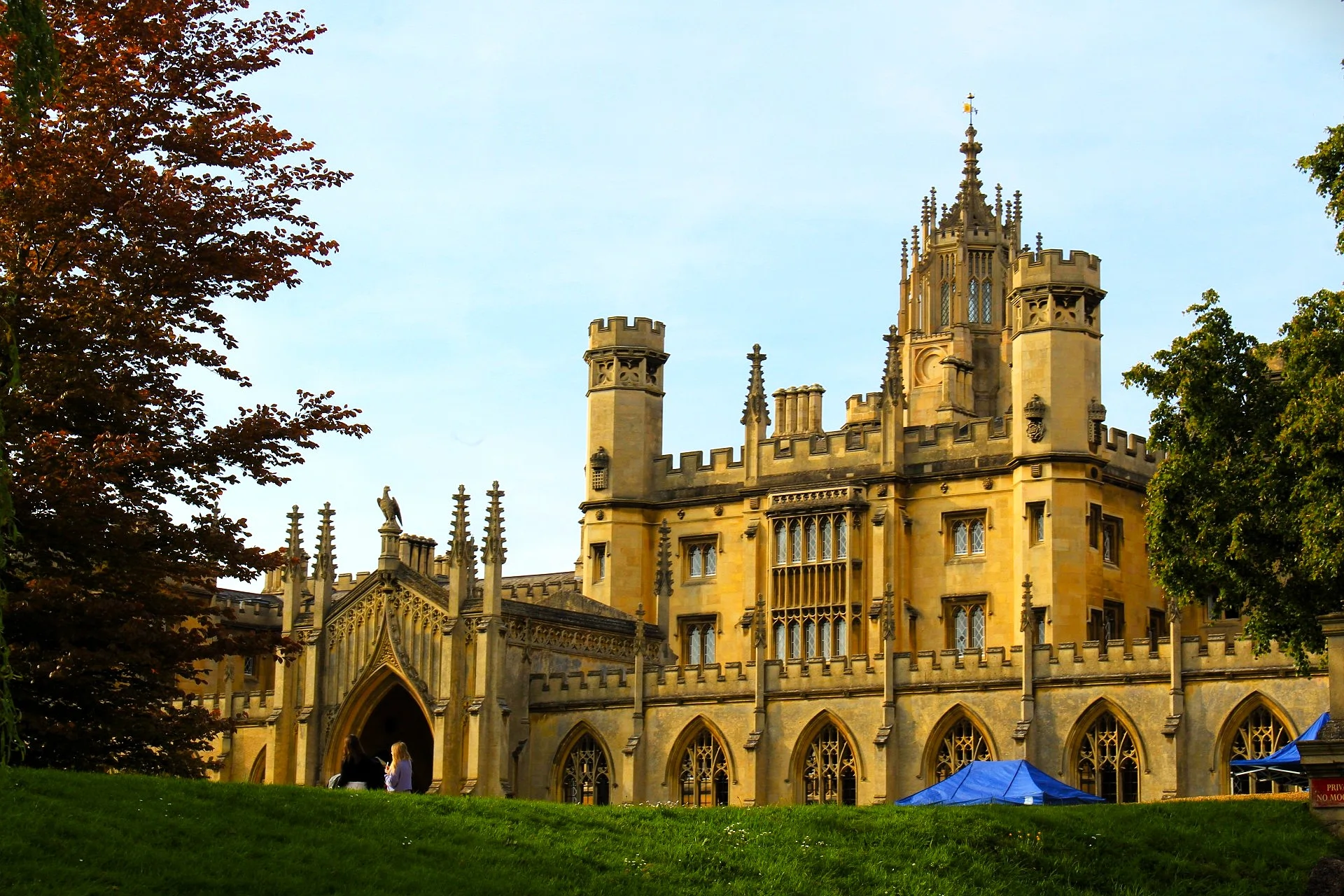 Cambridge 8